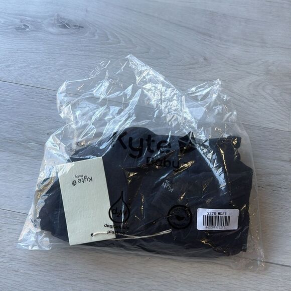Kyte baby Long Sleeve Pajamas in‎ Midnight 2T NWT in packaging - Picture 4 of 5